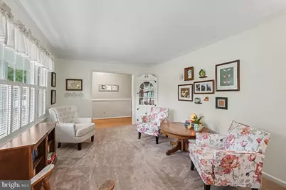 313 Laurel Avenue, Fredericksburg, VA 22408 - Photo 6