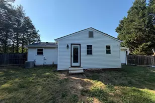 9528 Rapidan Dr, Fredericksburg, VA 22407 - Photo 16