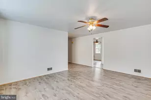 825 Barkley Dr, Fredericksburg, VA 22407 - Photo 6