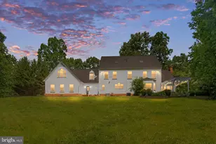 8412 Pathfinders Ct, Spotsylvania, VA 22553 - Photo 2