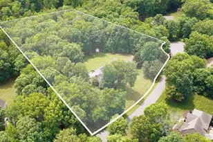 8412 Pathfinders Ct, Spotsylvania, VA 22553 - Photo 16