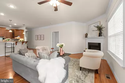 5817 S Mills Manor Court, Fredericksburg, VA 22407 - Photo 10