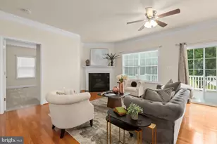 5817 S Mills Manor Ct, Fredericksburg, VA 22407 - Photo 2