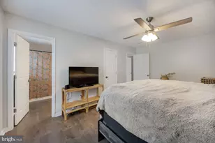 10322 Wisteria Dr, Fredericksburg, VA 22408 - Photo 12