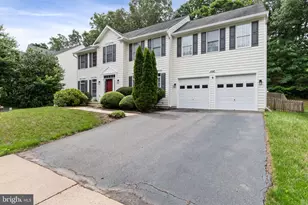 11012 Copeland Ct, Fredericksburg, VA 22407 - Photo 2