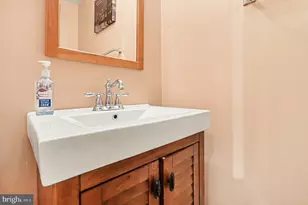 2402 Ruffin Dr, Fredericksburg, VA 22408 - Photo 16