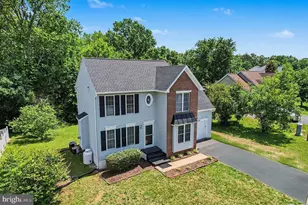 2402 Ruffin Dr, Fredericksburg, VA 22408 - Photo 2