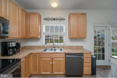 9202 Maple Valley Drive, Fredericksburg, VA 22407 - Photo 12