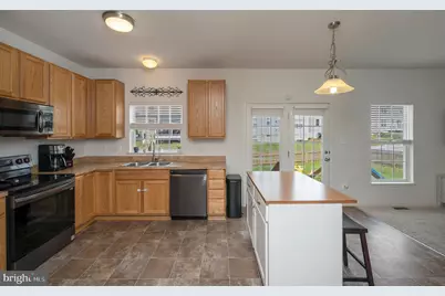 9202 Maple Valley Drive, Fredericksburg, VA 22407 - Photo 16