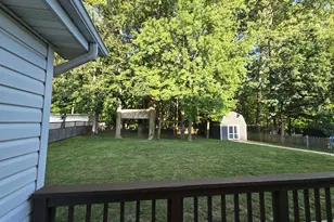7307 Middleton Dr, Fredericksburg, VA 22407 - Photo 2