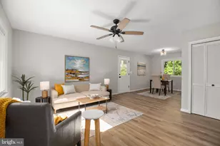10802 Piedmont Dr, Fredericksburg, VA 22407 - Photo 2