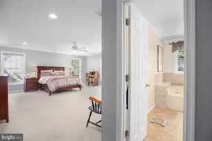 9914 Ashmeade Ct, Fredericksburg, VA 22407 - Photo 24