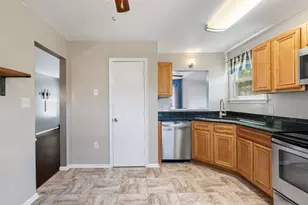 10818 Bent Tree Dr, Fredericksburg, VA 22407 - Photo 14