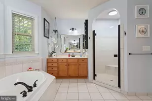 8801 General Couchs Ct, Fredericksburg, VA 22407 - Photo 14