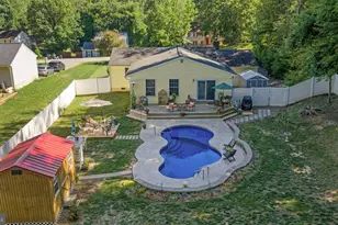 6811 Plantation Forest Dr, Spotsylvania, VA 22553 - Photo 4