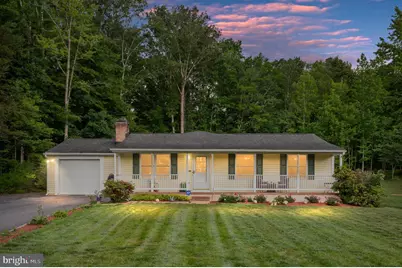6811 Plantation Forest Drive, Spotsylvania, VA 22553 - Photo 2