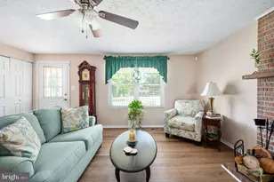 6811 Plantation Forest Dr, Spotsylvania, VA 22553 - Photo 10