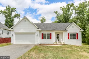 10509 Woodland Dr, Fredericksburg, VA 22407 - Photo 4