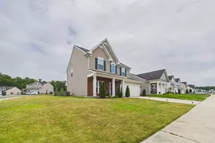 9535 Fall Haven Rd, Fredericksburg, VA 22407 - Photo 2