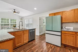 12006 Wales Dr, Fredericksburg, VA 22407 - Photo 10