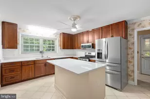 8401 Grey Ghost Ln, Fredericksburg, VA 22408 - Photo 8