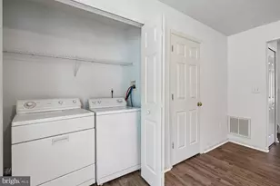 9911 W Midland Way, Fredericksburg, VA 22408 - Photo 8