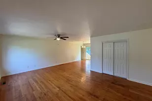 1225 Dewberry Dr, Fredericksburg, VA 22407 - Photo 2