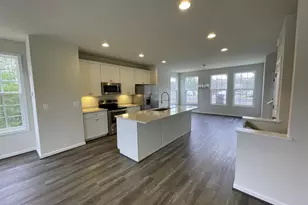 3701 Allington Ct, Fredericksburg, VA 22408 - Photo 4