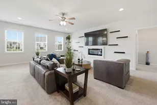 11804 Eagle Ridge Dr, Spotsylvania, VA 22551 - Photo 2