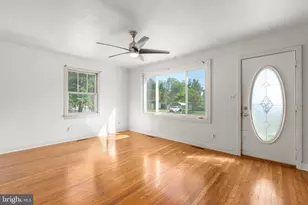 117 Hill St, Fredericksburg, VA 22408 - Photo 4