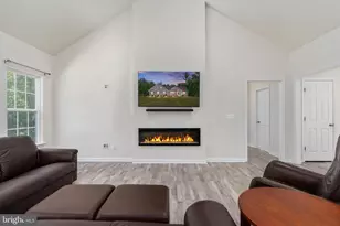 11504 Kincaid Ct, Fredericksburg, VA 22407 - Photo 12
