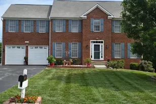 6929 Elon Dr, Fredericksburg, VA 22407 - Photo 2