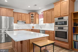 5612 Cedar Mountain Ct, Fredericksburg, VA 22407 - Photo 8