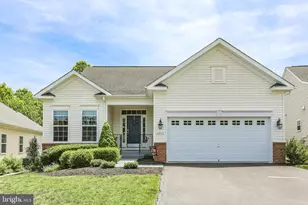 5612 Cedar Mountain Ct, Fredericksburg, VA 22407 - Photo 1
