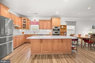 5612 Cedar Mountain Ct, Fredericksburg, VA 22407 - Photo 10