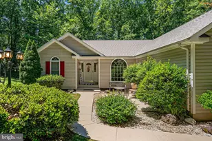 11704 Bleasdell Dr, Spotsylvania, VA 22551 - Photo 8