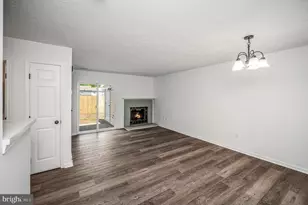 11159 Thornberry Ct, Fredericksburg, VA 22407 - Photo 4