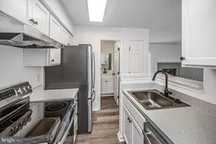 11159 Thornberry Ct, Fredericksburg, VA 22407 - Photo 12