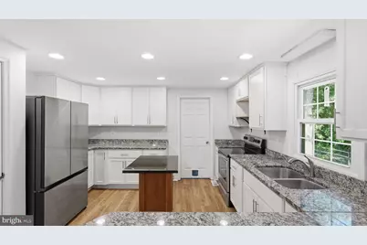 11704 Camelot Way, Fredericksburg, VA 22407 - Photo 8