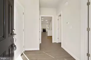 5602 Finley Rose Ct, Fredericksburg, VA 22407 - Photo 2