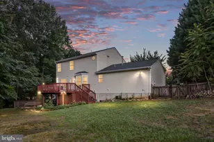 9609 Norwick Ln, Fredericksburg, VA 22408 - Photo 2