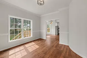 11402 Silverleaf Ln, Fredericksburg, VA 22407 - Photo 6