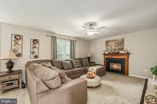 6317 Cranston Ln, Fredericksburg, VA 22407 - Photo 12