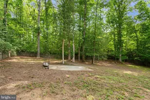 8801 Pepperidge Dr, Spotsylvania, VA 22551 - Photo 52