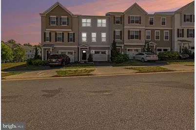 1428 Hudgins Farm Circle, Fredericksburg, VA 22408 - Photo 2