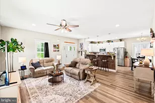 1504 Candlewood St, Fredericksburg, VA 22407 - Photo 10