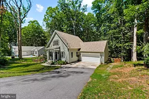 1504 Candlewood St, Fredericksburg, VA 22407 - Photo 4