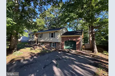 10608 Holleybrooke Drive, Spotsylvania, VA 22553 - Photo 2