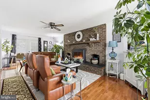 5 Sumner Ct, Fredericksburg, VA 22407 - Photo 2