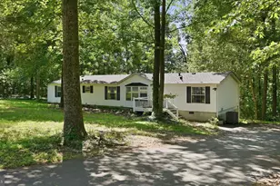2914 Patriot Ln, Fredericksburg, VA 22408 - Photo 2